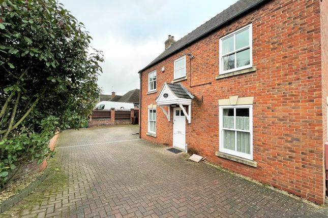 Thumbnail Detached house to rent in Sutton Park Gardens, Kidderminster