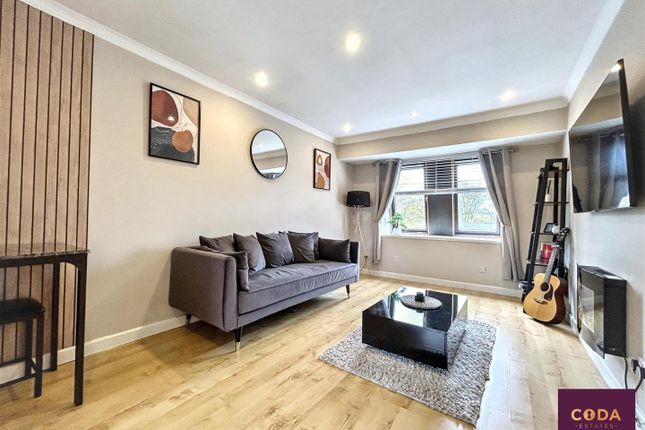 47, Mahon Court, Glasgow photo 4