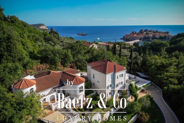 Thumbnail Villa for sale in Sveti Stefan, Montenegro