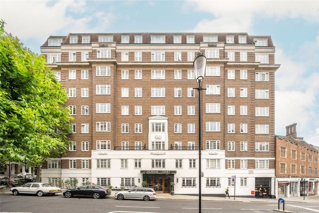 Thumbnail Studio to rent in Vicarage Court, Vicarage Gate, London