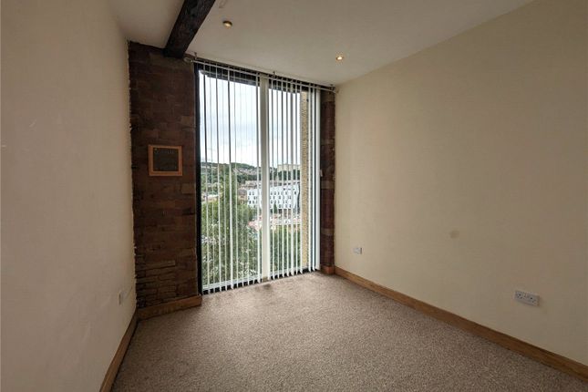 37, Broadgate House, Bradford photo 4
