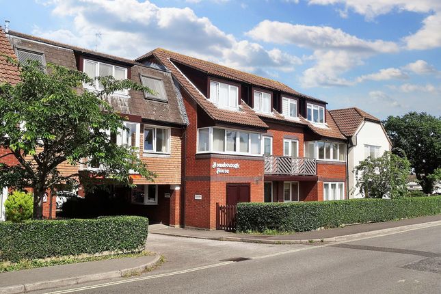 Flat 10, Homeborough House Brinton Lane, Southampton photo 2