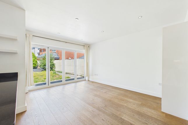 74 Sierra Road, High Wycombe photo 3