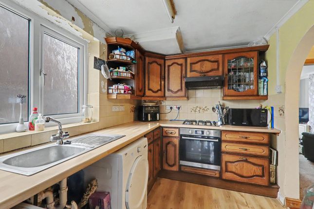 57 Old Worthing Road, Littlehampton photo 4