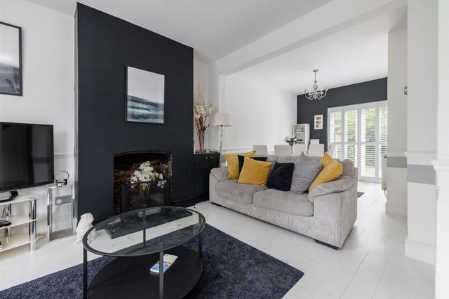 27, Ardleigh Road, Walthamstow photo 4