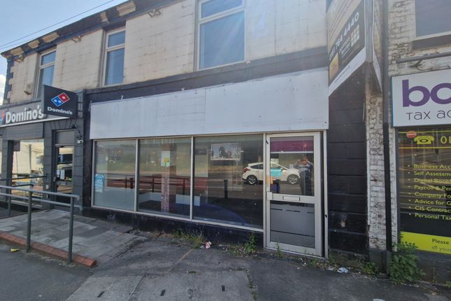 Commercial property to let in Bolton Road, Bury