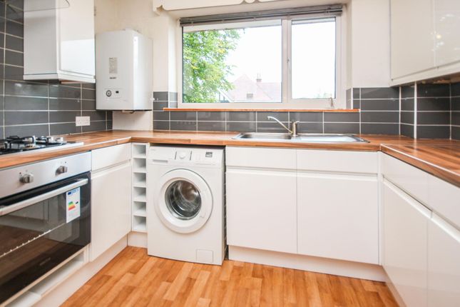 3-bed house on Flat 3, 2 Stirling Road, Bournemouth, £1,875/mo