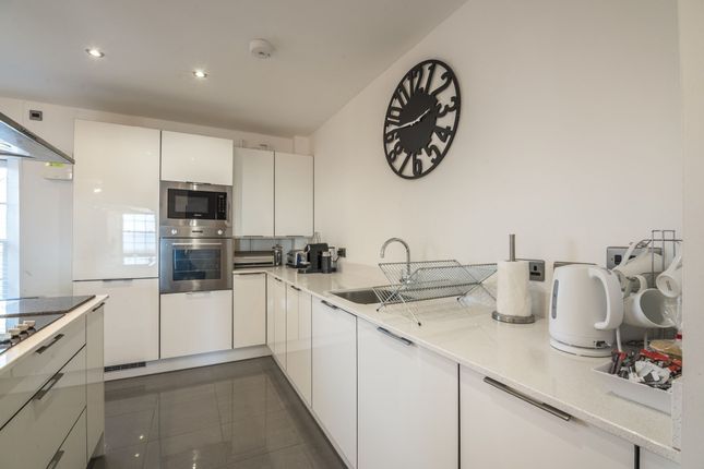 9 Cambrian Quay, Saundersfoot photo 4