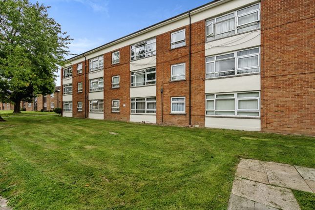 Flat for sale in Lennox Road, Chichester