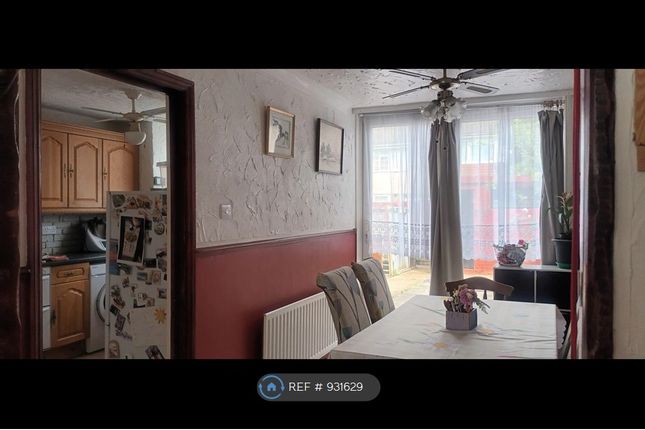 Chatham Grove, Chatham, Rochester photo 3