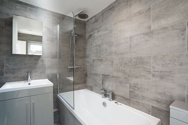 4  Trevarrack Row, Trevarrack Row, Gulval photo 3