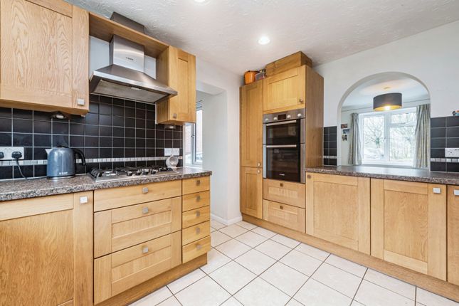 Detached house for sale in Majestic Road, Basingstoke, Hampshire