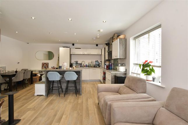 Lounge/Kitchen/ Dining Room