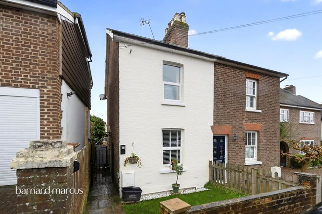 2-bed house on 4, Hardwick Road, Redhill, £450,000