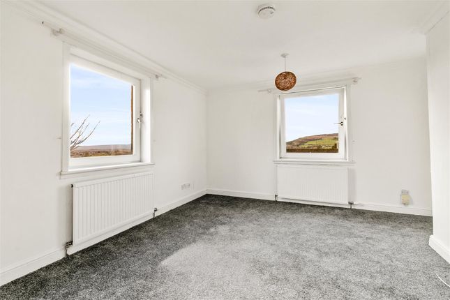 18H, Watchmeal Crescent, Clydebank photo 4