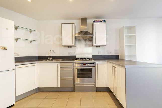 Buckler Court,Eden Grove, London photo 2
