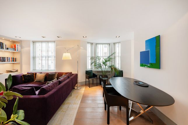 Flat 6, Treborough House, Nottingham Place, London photo 4