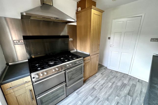 74, Coventry photo 3