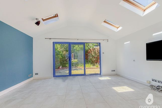 2 Mansfield Road, Reading, Berkshire photo 4