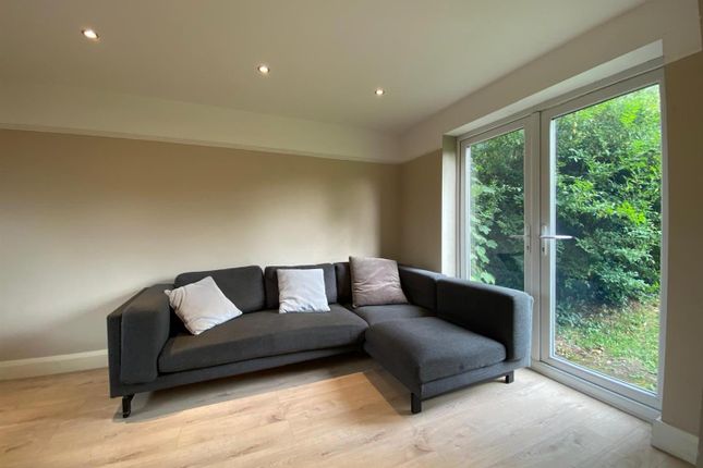 Littler Avenue, Chorlton photo 2