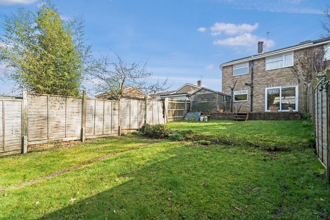 32, Newick Drive, Newick photo 3