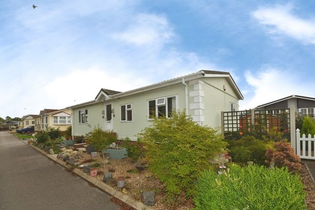 22, Marina View, Lincoln photo 2