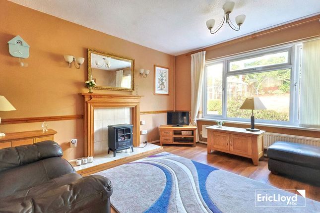 17, Hartland Tor Close, Devon photo 3