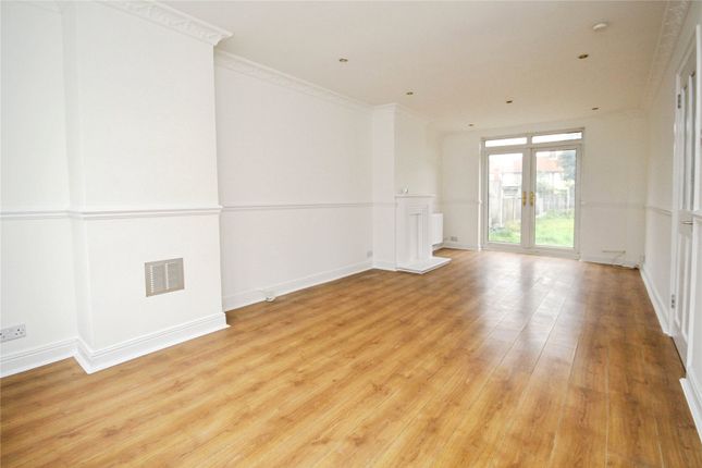 Holgate Road, Dagenham photo 3