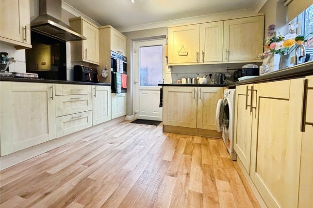 25, Tudor Road, Lincolnshire photo 4