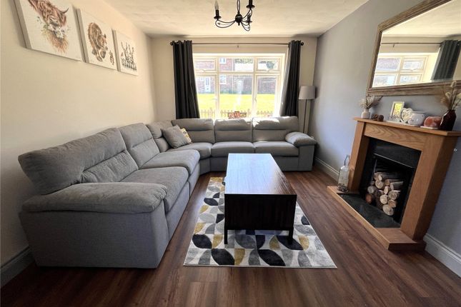8, Sunderland Avenue, Pembrokeshire photo 4