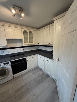 Eden Close, Enfield photo 2