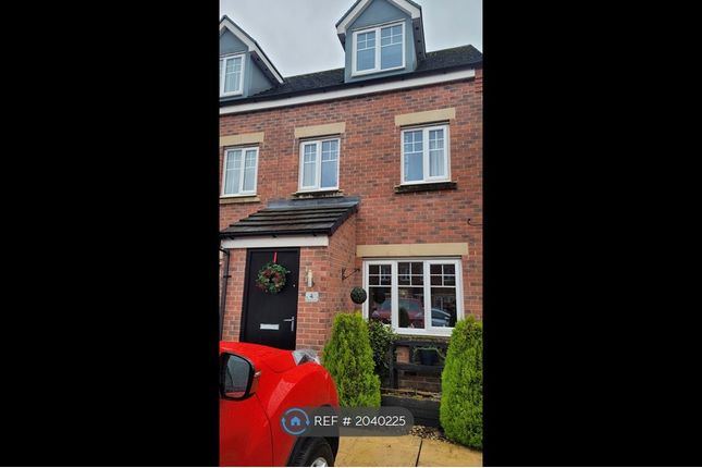 Semi-detached house to rent in Trethorne Avenue, Chorley PR7