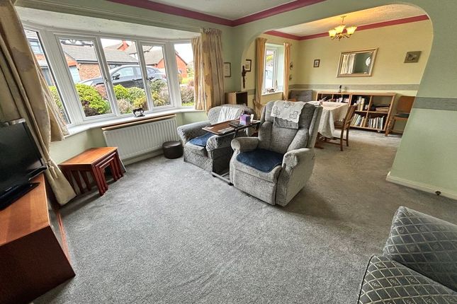 27, Plas Penrhyn, Llandudno photo 3