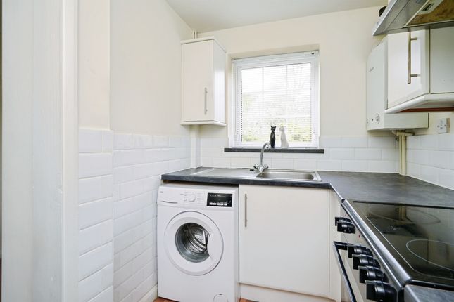 92, Willow Drive, Bicester photo 4