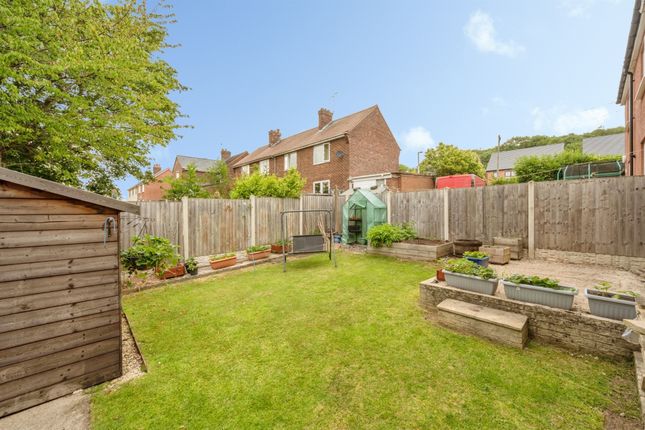 53, Chestnut Grove, Rotherham photo 4