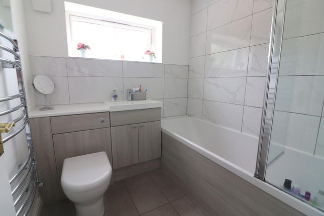 9, Brazier Close, Barton Le Clay photo 4