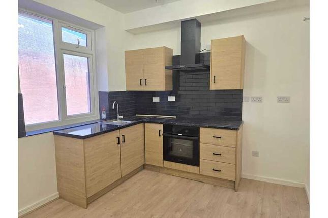33B, High Street, Birmingham photo 4