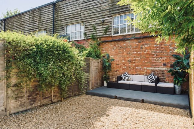 10, Russell Road, Kent photo 4
