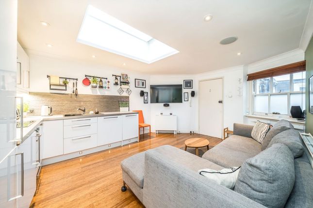 Flat 13, 4-7, Voltaire Road, London photo 2