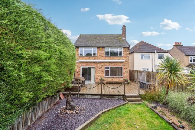 Thumbnail Detached house for sale in Nicol End, Chalfont St. Peter