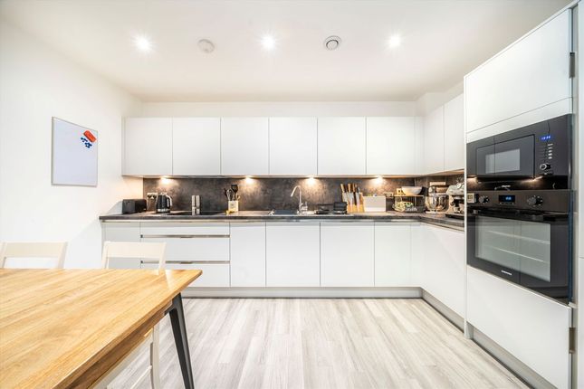 Flat 3, Marylebone Court, 1, Selbourne Avenue, Hounslow photo 3