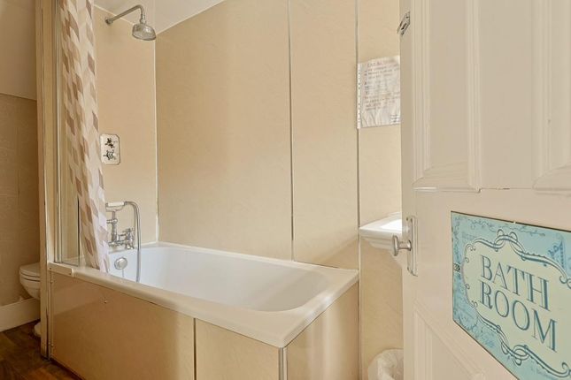 Room 2, Clayton Road, Newcastle Upon Tyne photo 5