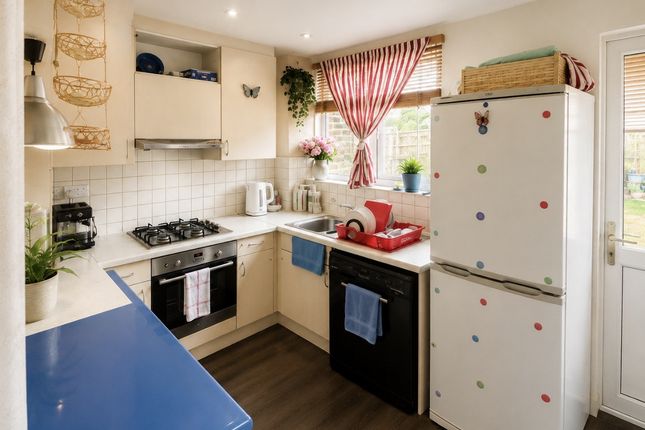 5, Cinderford Way, Bromley photo 3