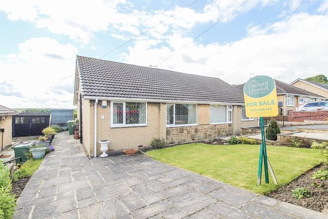 2-bed house on 13, Highfield Crescent, Wakefield, £240,000