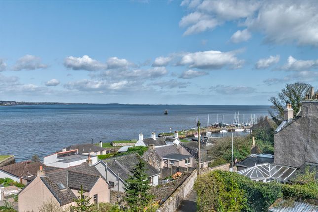 Town house for sale in Isla Place, Tayport