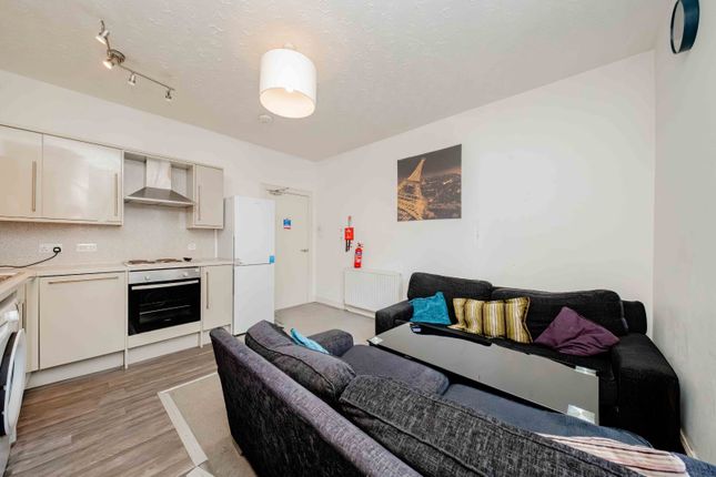 8B Arbroath Road, Dundee photo 4