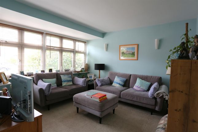22, Crosslands Road, West Ewell photo 4