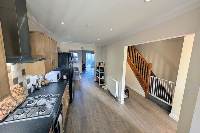 1, Smithards Lane, Cowes photo 4