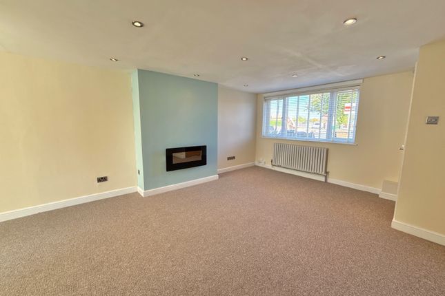 12, Valley Road, Lincoln photo 3