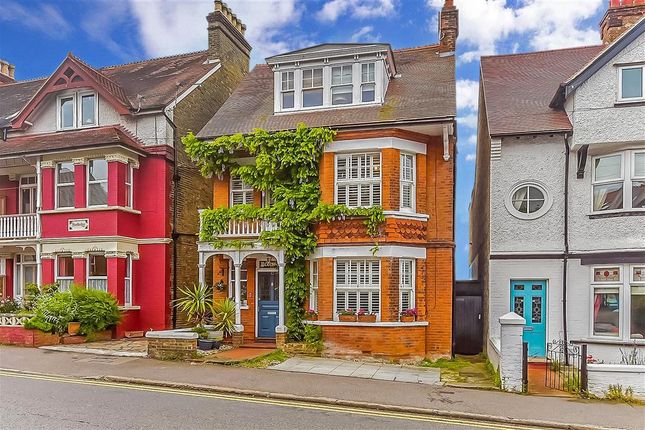 Thumbnail Detached house for sale in Queens Road, Broadstairs, Kent